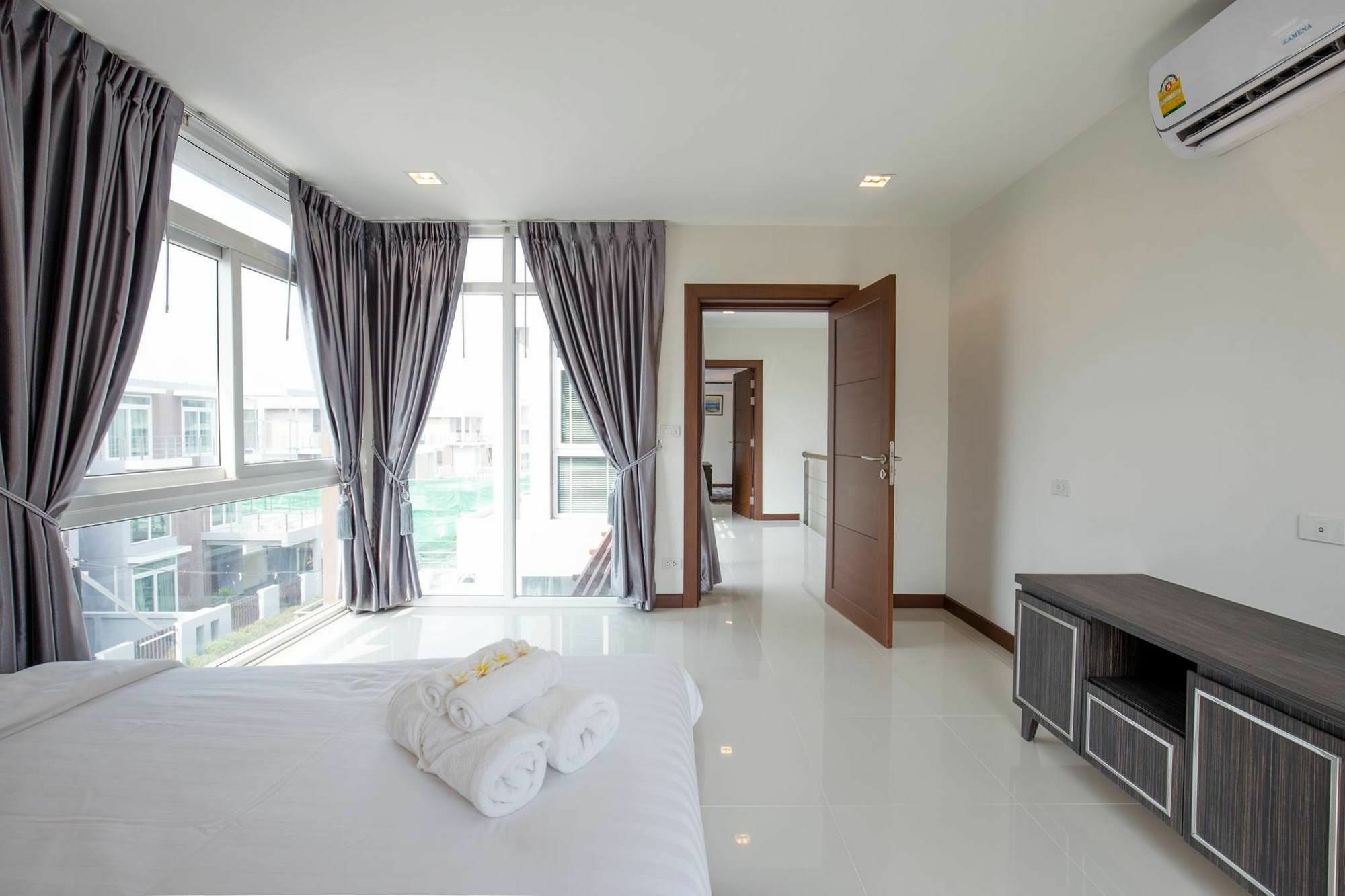 โกลเดน ซี หัวหิน  Villa ภายนอก รูปภาพ